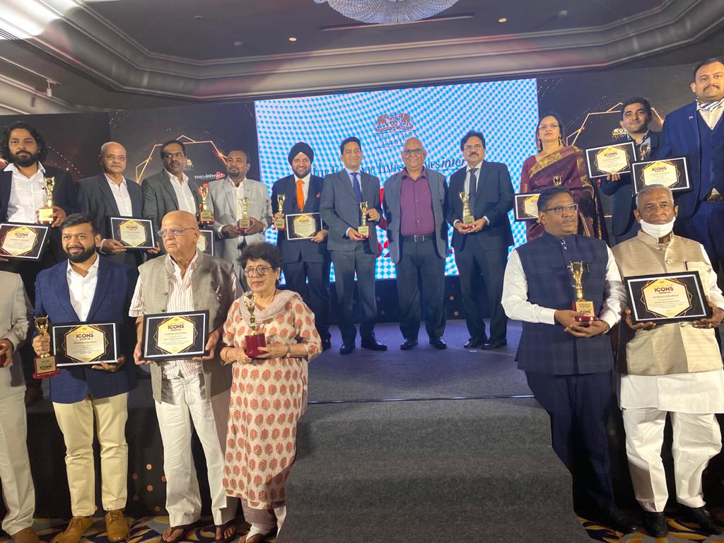 satishkaushik2's tweet photo. lt was great honour to be the Chief Guest & to give awards to innovative businessmen & enterpreneurs.
A great initiative by #TheEconomicTimes & Times Interact presents Icons 2021.
@timesofindia @EconomicTimes #timesinteractICONS2021 #TOIgroup https://t.co/wsZKyScIxC