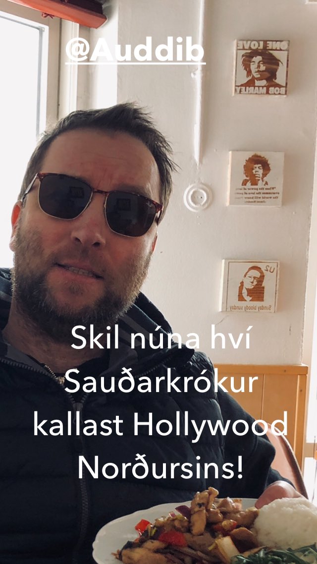 Sauðarkrókur er magnaður staður! Kallað Hollywood norðursins og ekki að ástæðulausu. Skíði í kvöld!