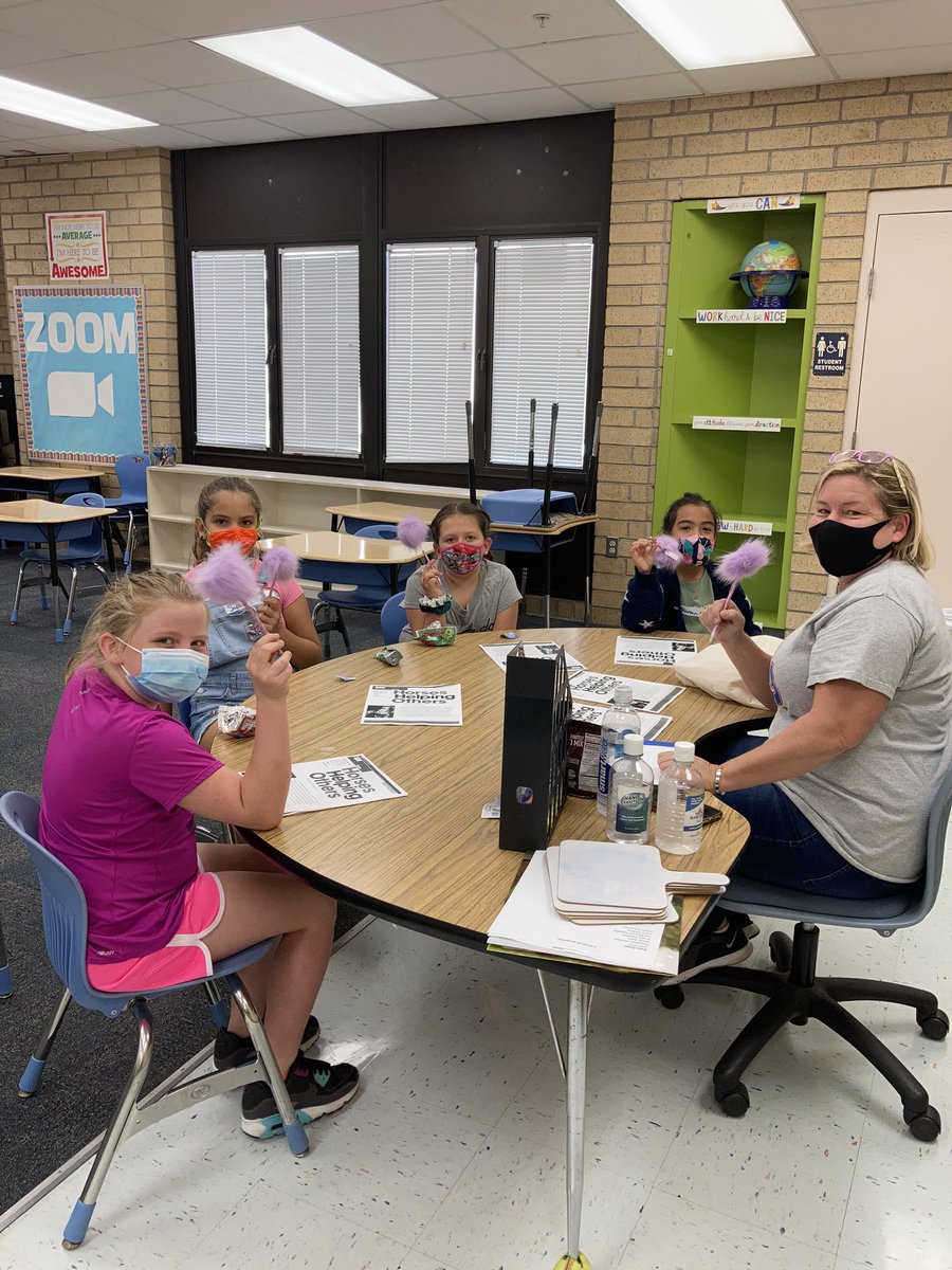 SanCarlosPkEle's tweet photo. Saturday is for POWER LEARNING! So proud of the eagles who spend their weekend in the nest! @LeeSchools https://t.co/8ccxxqMFLG