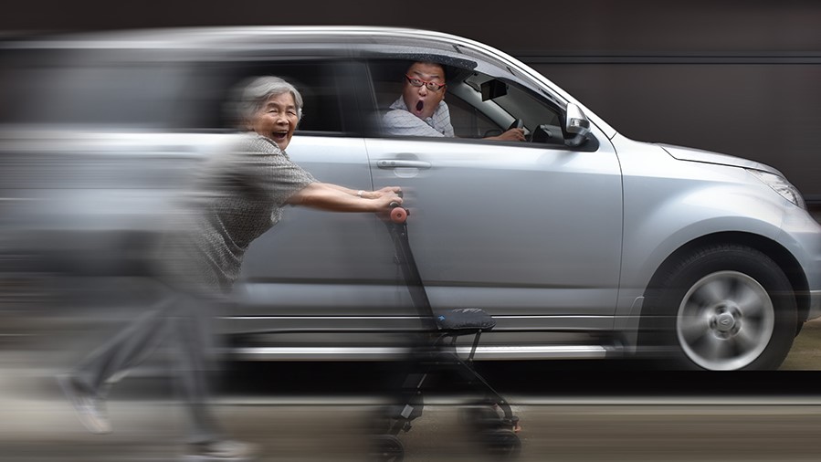 japan's tweet photo. Nishimoto Kimiko was 72 when she began taking pictures. At 92, Nishimoto has more than 230,000 followers on Instagram, where she is adored for her hilarious selfies. Read more on #HighlightingJapan: https://t.co/lbddxTD2v4 

#SundayReading #GoingStronger https://t.co/1YB7BCSvf6