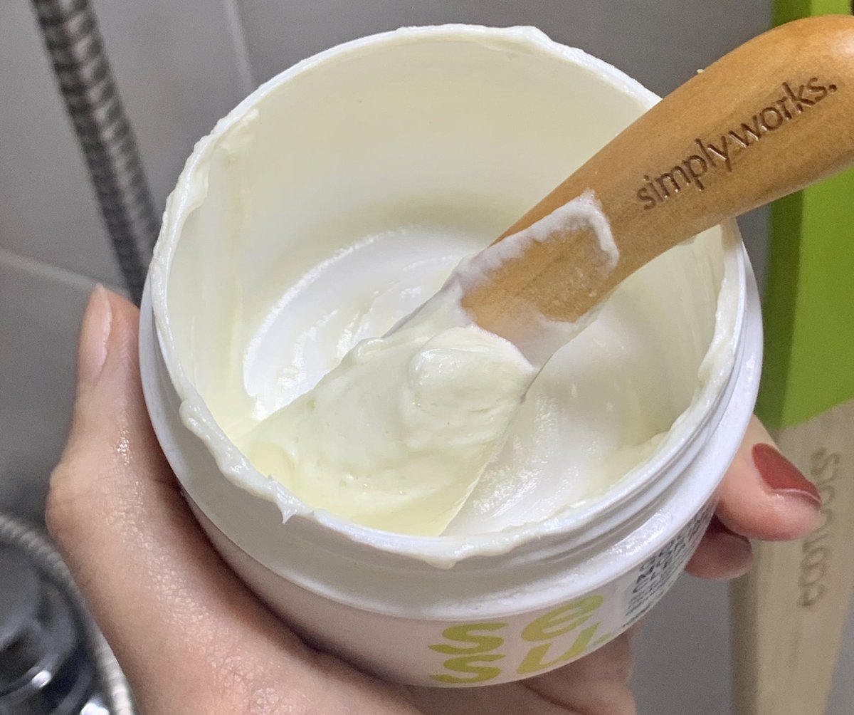 everie_days's tweet image. 내가 파는 클렌저지만 무기자차 한번에 싹 씻어지는게 제일 좋다 뻐득뻐득하게 남는 chalky한 선크림 잔여물 느낌 + 이중세안 진짜 극혐했던 사람으로서..