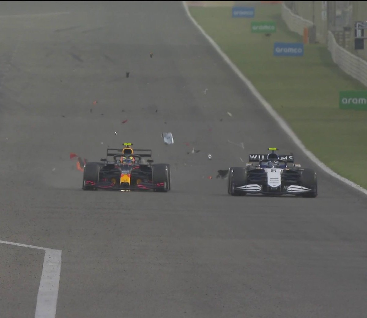 Fake Ted Kravitz tweet media