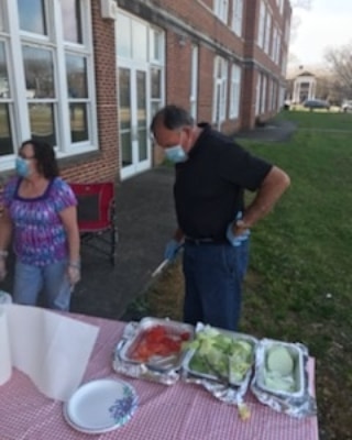 BullpupPride's tweet photo. A HUGE thank you to Main Street Methodist for providing staff a cookout yesterday during our remote day. The food was delicious and a great way to enjoy the 🌞 during a much needed lunch break. @StanlySchools https://t.co/vTsvHginTg