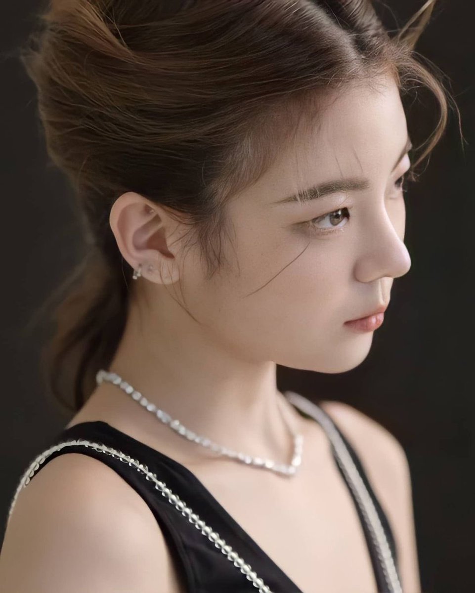 CHOIJISU_TH's tweet photo. สวยมากกกกกก 🥺🥺 #LIA #리아 (1) https://t.co/aIfBB4Siaq