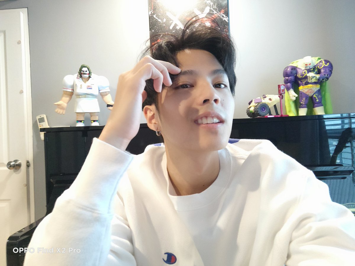 Thiti Mahayotaruk tweet media
