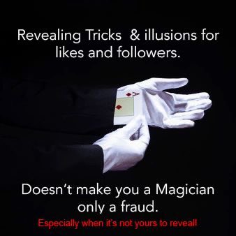 RobertsMagician's tweet photo. #magician wannabes #breakingthemagiciancode #magicianscode #tiktok #youtube #instergram #sad https://t.co/ABaFglwa1c