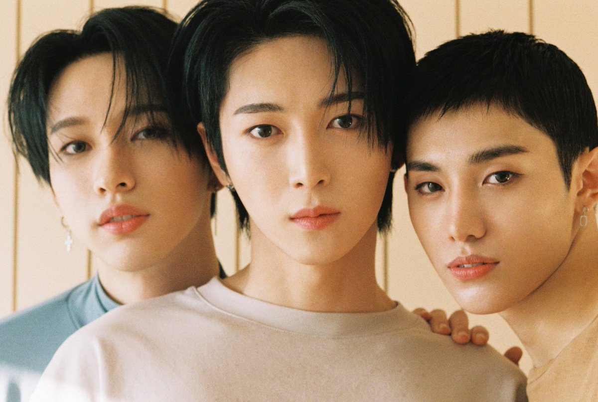 She is nine. Nine and she. Тридцать девять дорама 2022. His grandma must be. Onlyoneof юджон.