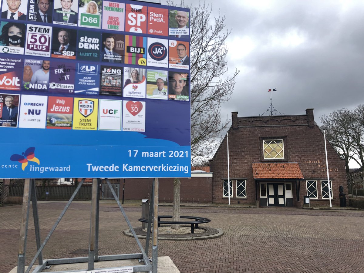 Goed nieuws! Op woensdag 17 maart gaat het #schuttersgebouw in #Doornenburg voor 1 dag open. Tussen 7.30 - 21.00 uur kun je op deze unieke locatie in <a href="/LingewaardGem/">Gemeente Lingewaard</a> je stem uitbrengen voor de #TweedeKamerVerkiezingen. Meer info: schutterijdoornenburg.nl