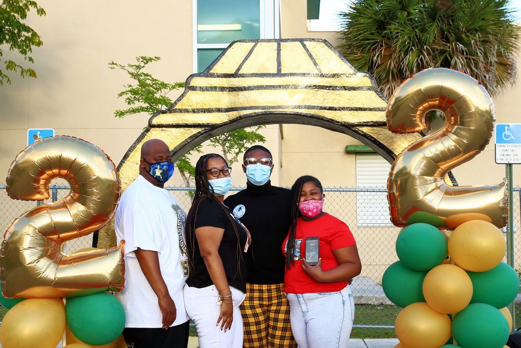 Herff Jones Miami πΈππ (@herffjonesmiami) on Twitter photo #Classof2022 <a href="/miamikilliansr/">Miami Killian</a> Cougars are officially upperclassman!π± Congratulations! #HJClassRing #MiamiSchools #Classof2022 <a href="/miamikilliansr/">Miami Killian</a> Cougars are officially upperclassman!π± Congratulations! #HJClassRing #MiamiSchools