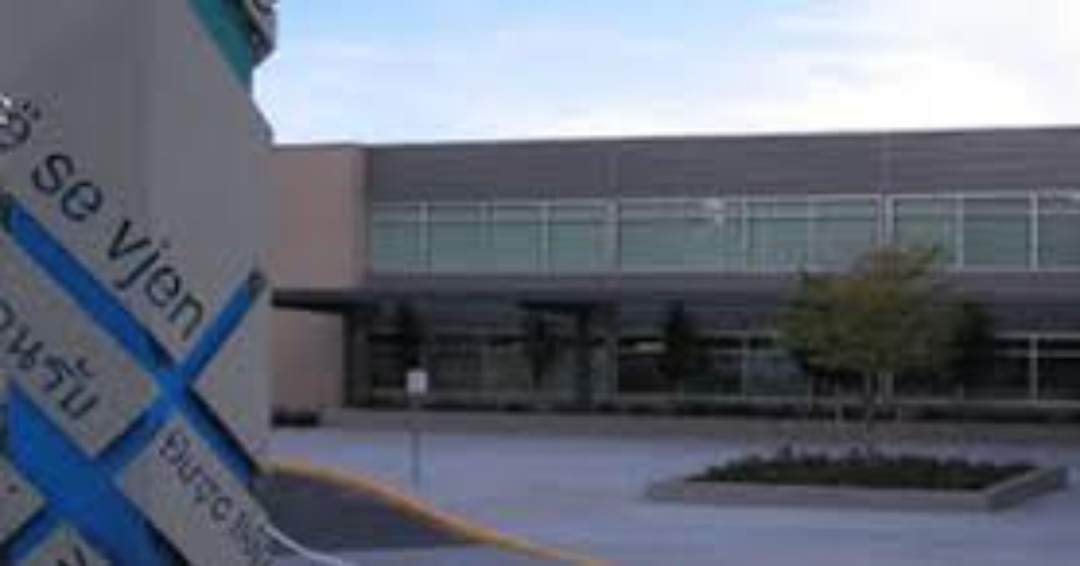 AlohaHuberBSD's tweet photo. Read all the school news.  Read the Cougar Weekly here:  https://t.co/BLWfuotWxB https://t.co/r4gPT6o42E