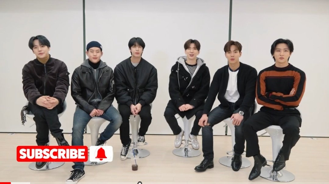 [VIDEO]

#MONSTA_X visits @ClevverTV to take on 'Don't forget the the Dj' 😽 

Let's join them guessing the artist from the given lyrics😍

Don't forget to LIKE & LEAVE A COMMENT!

✅youtu.be/mGnRvCMy3NE