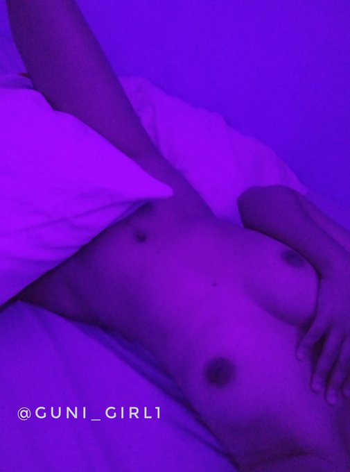 Dahil tulog na karamihan . Photoshoot sa gabi   #alterpinay #alterph https://t.co/8gTVl7lds7<a href="/tag/alterph"class="tags"><span>#alterph</span></a><a href="/tag/alterpinay"class="tags"><span>#alterpinay</span></a>