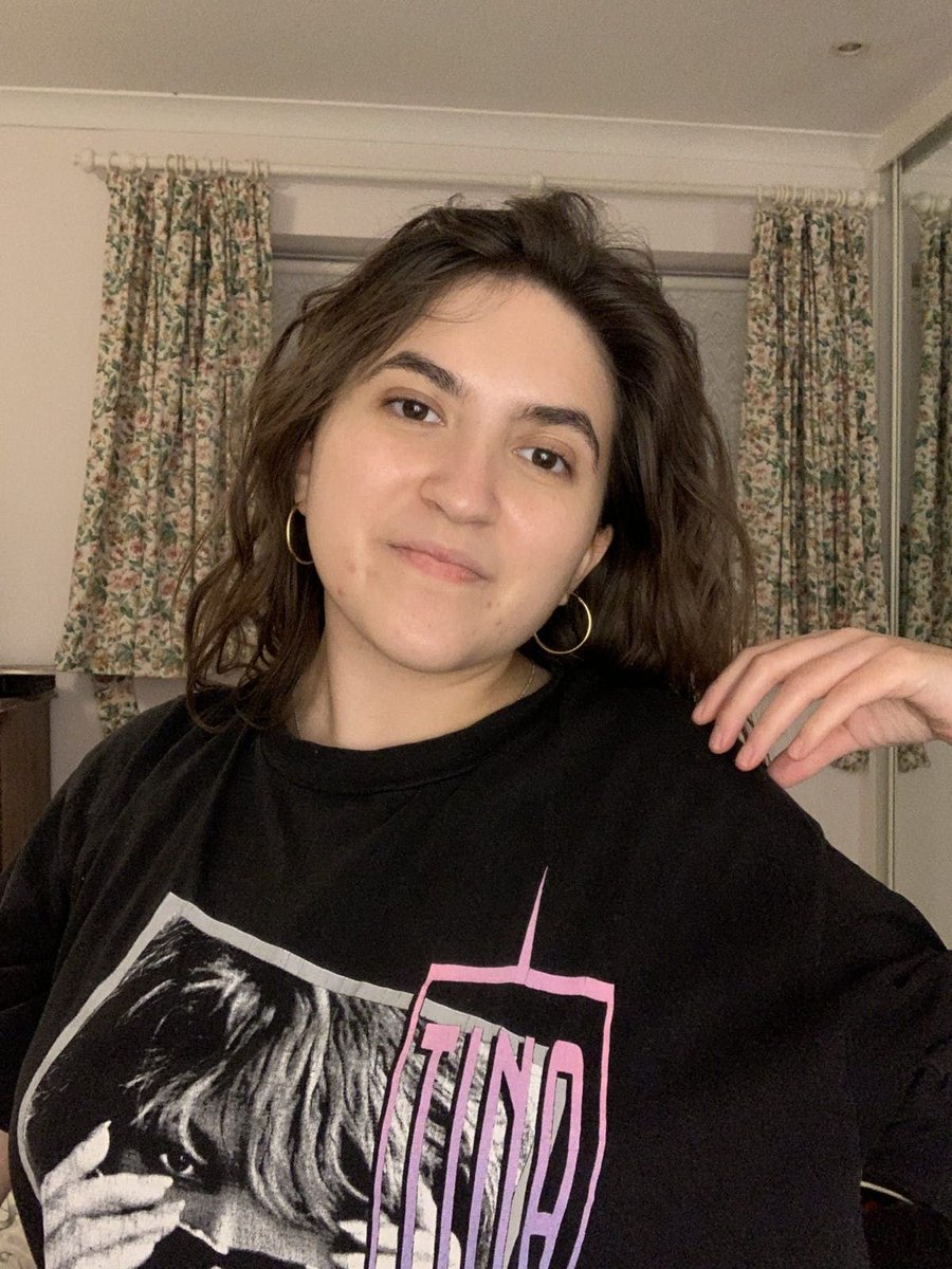 StylistMagazine's tweet photo. Navigating #grief is complex. Here, one young woman shares how wearing her mother’s old sweaters and T-shirts is helping her find comfort, connection and feel close to the mum who died when she was born. 

https://t.co/B8Hrdi7hyQ https://t.co/oGMhODw0Qa