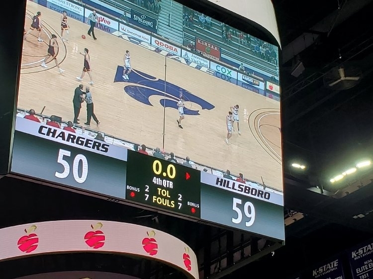 Hillsboro_AD's tweet photo. STATE CHAMPIONS https://t.co/w1SQhRO2h8