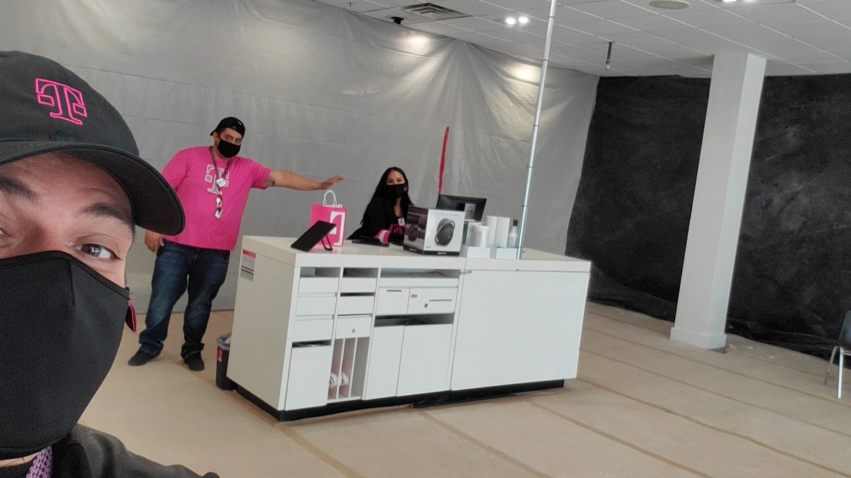 Hungry Hammy looking forward to little remodel, in the mean time still delivering world class customer experiences!🚧🏗️👷‍♂️👷‍♀️ <a href="/vdujsik/">vivian pang</a>