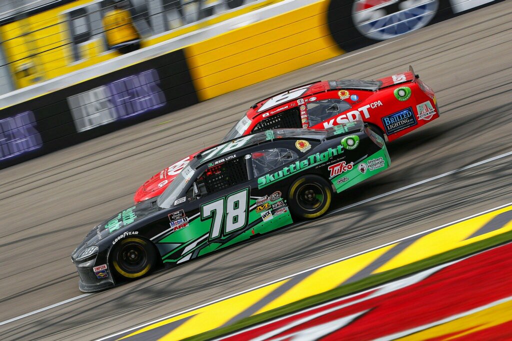 jesselittle97's tweet image. Race day here at @phoenixraceway! I’ve always loved this place. 

Ready to send it for 200 miles with @SkuttleTight &amp;amp; @TeamBJMcLeod  

📺: 5:30 est on FS1