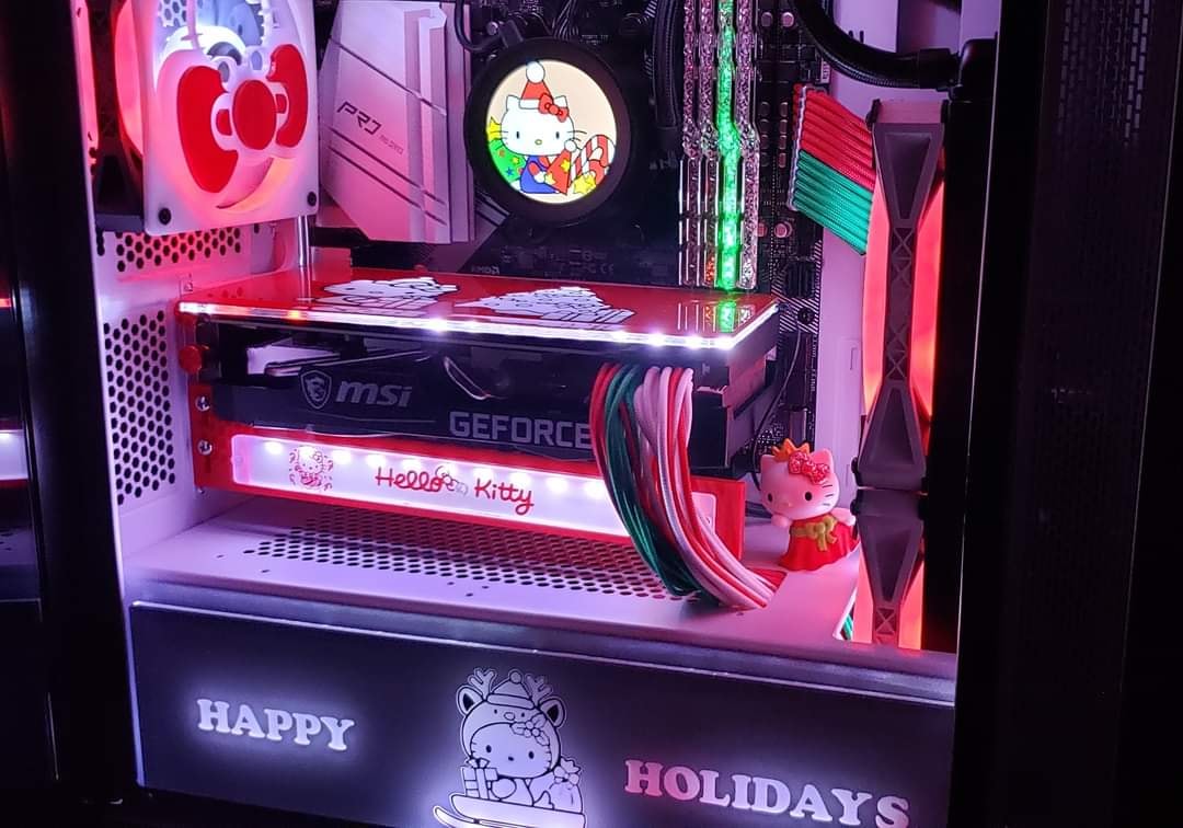 Newegg's tweet photo. Anthony Martino built this clean #HelloKitty PC for his wife for Christmas. ✨ 

Tag an HK fan who would game on this rig. https://t.co/VasnECmGDw