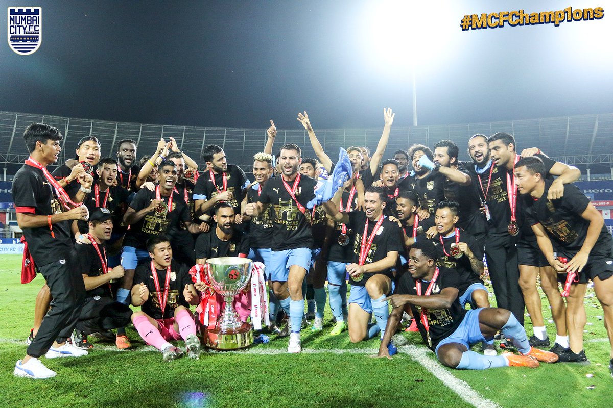MumbaiCityFC's tweet photo. जिंकलो रे जिंकलो! 🥳

Retweet with a 💙 if you've celebrated just like we have! 🏆

#MCFCATKMB #HeroISLFinal #TrophyLekeAa 🏆 #MCFChamp1ons  #AamchiCity 🔵 https://t.co/8oeAaiLVQ1