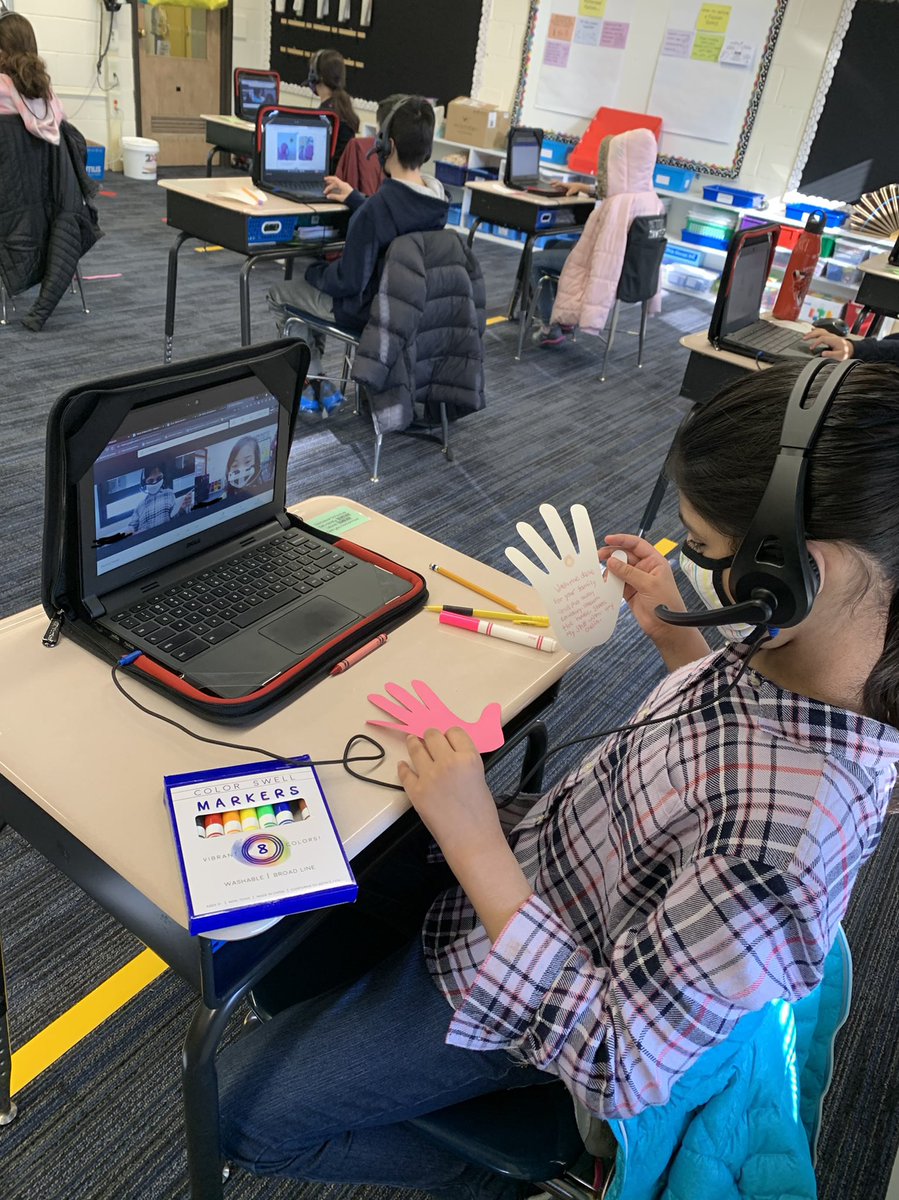 Miss Pantos tweet media