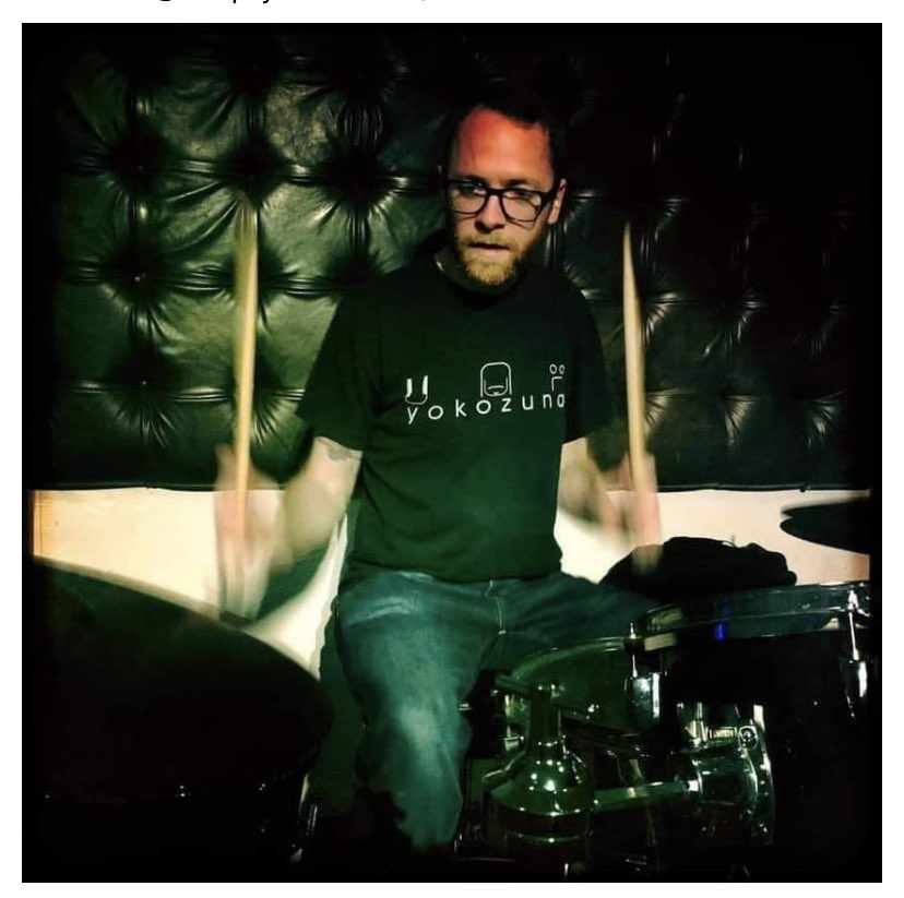 ***BAND ANNOUNCEMENT*** Sad to announce out drummer and friend Karl will be leaving the band for pastures new (Full details below). We are currently searching for a new drummer and bandmate, so get in touch! 🥁 #drummerwanted 
instagram.com/p/CMXfmvmH3Wo/…