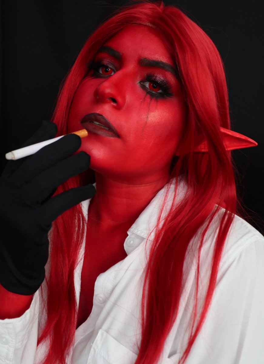 Minthe cosplay 💔 #minthe #loreolympus #cosplayergirl #cosplay #makeuplover <a href="/used_bandaid/">RachelSmythe @ Lore Olympus</a>