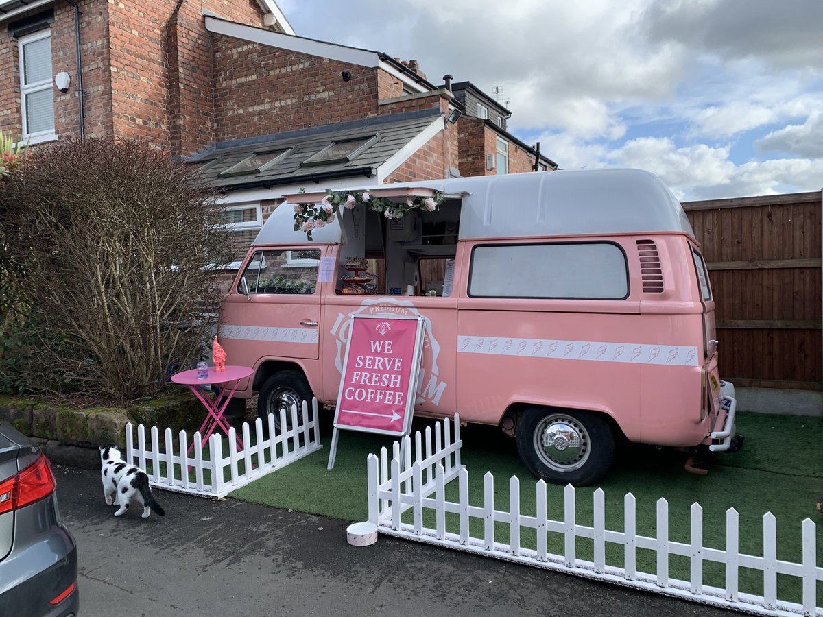 We like to tell you about the Little Pink VW on York Road In #Bowdon over lockdown is been open every weekend both days Saturday and Sunday 11-4 selling ice-cream to Coffees Jo the owner is always happy and very welcoming so if you are having a walk please Go #Altrincham ❤️