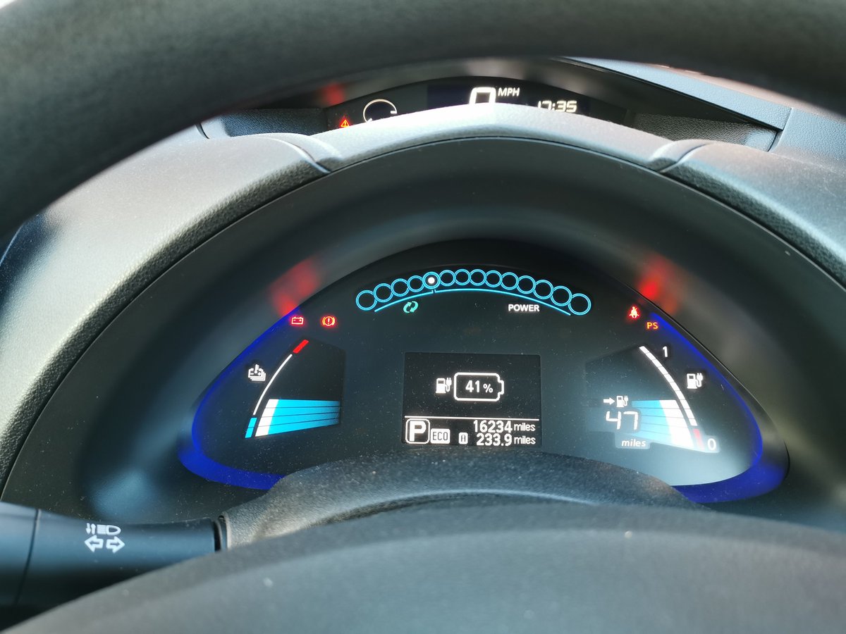 jonlybear's tweet image. #LEAF10yearsChallenge @NissanUK please plant a tree for me! 🙂