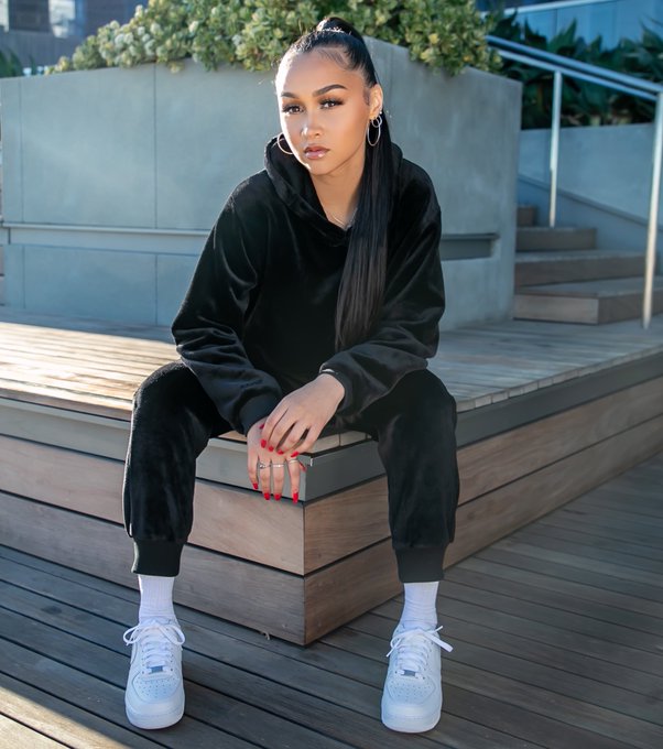 NOW AVAILABLE TO PURCHASE✨sweat suits in sizes XS - 3X💥 https://t.co/Sav8VKBD1f https://t.co/dIkWvxC