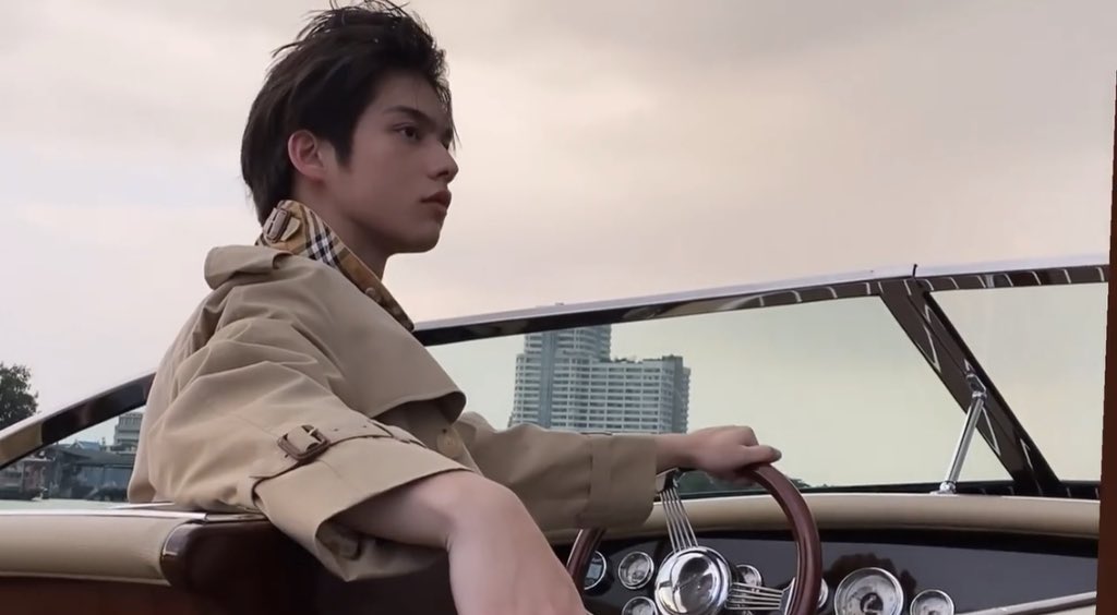 NattikaMK's tweet photo. ไบ๊วชิรวิชญ์ ต้อง #ไบ๊ผัวมาก เท่านั้นนค่าาาาาา💜💜
#bbrightvc https://t.co/5bdBQQuGE0