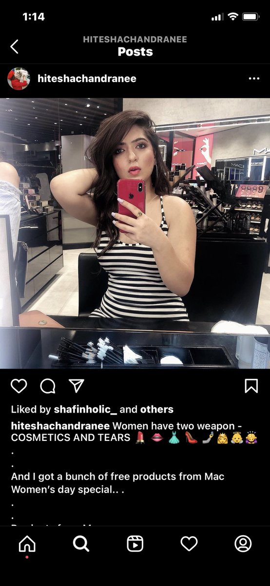 drshashsnk's tweet photo. Hitesha thinks woman hav two weapons , cosmetics and tears ,she used second.

Fr the fact ,she had 20 k followers bfr now has 63k ,job well done.

She nearly destroyed delivery boy career and his life.

She also misused her privileges💔

#ZomatoDeliveryGuy
#JusticeForKamaraj https://t.co/61NBFeXLNg