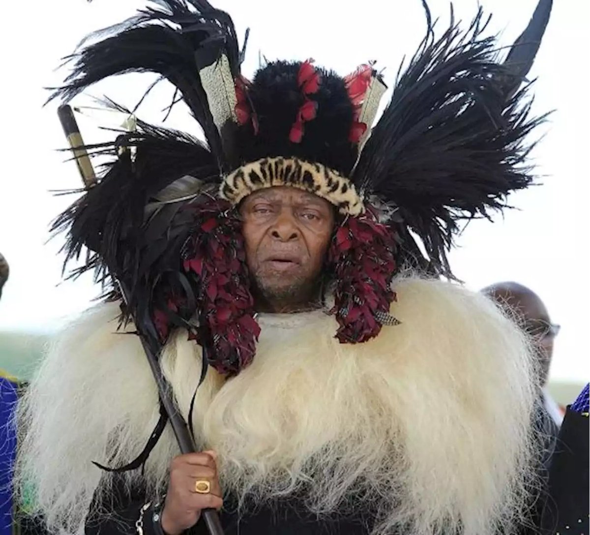 tndaba's tweet photo. It's tough for South Africans this month, we have lost so much #RIPKingZwelithini #RIPMenziNgubane #NoxoloMaqashalala

😢😢😢😢😢😢😢😢 https://t.co/A6MFPvMeuN