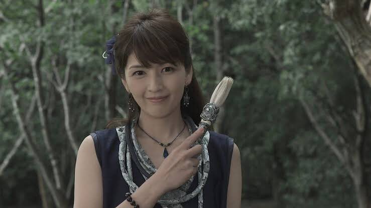 カツオ９号 春が来たよ 昼下がりのアイドル画像 フォルダに眠ってるアイドル画像を黙々と貼る 吉井怜 仮面ライダードライブ 沢神りんな 役 牙狼 Garoシリーズ アカリ 女魔戒法師 役 ウルトラマンネクサス 吉井怜 水着で