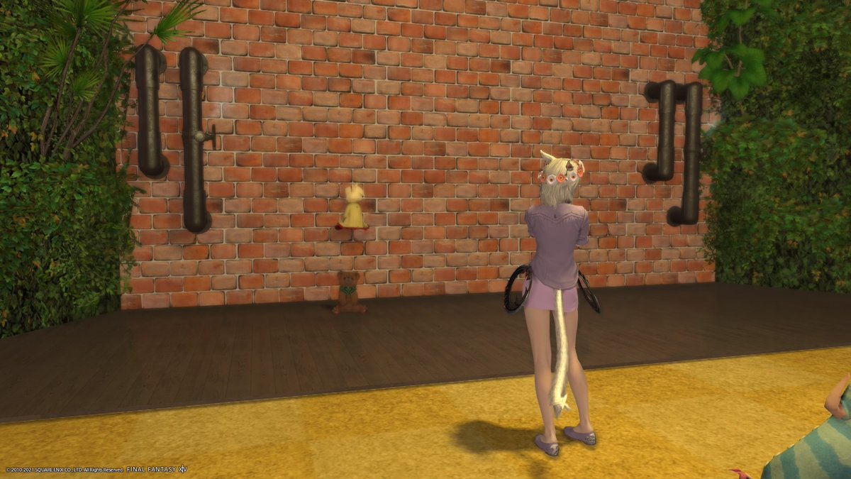 fen_fae's tweet photo. Tfw you find a lala climbing your walls #TheFaeFederation #FinalFantasyXIV #FFXIV #Gposers #PS4share https://t.co/u4P4sUAAWK