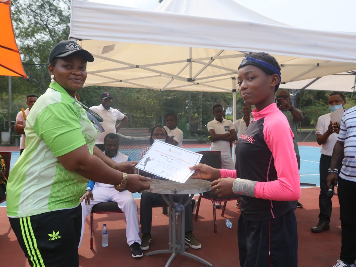ibomhgr's tweet photo. After some entertaining rounds of display of tennis skills, our champions emerged from the 3 categories as follows:
U-12 Boys - Wisdom Paul
U-14 Girls - Etoro-obong Bassey
U-14 Boys - Bright Ekong
@V_Ikpeba
#tennis #ibomicon #exploreibom #tournament https://t.co/LrTnYK59XX