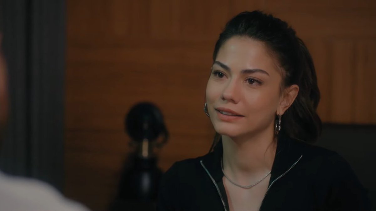 carpediemhediem's tweet photo. Zeynep Barış'a "Seni seviyorum" diyoooor🥳😍💃🏻
#DemetÖzdemir #EnginÖztürk
#ZeyBar #DoğduğunEvKaderindir https://t.co/RLsNoj2vqr