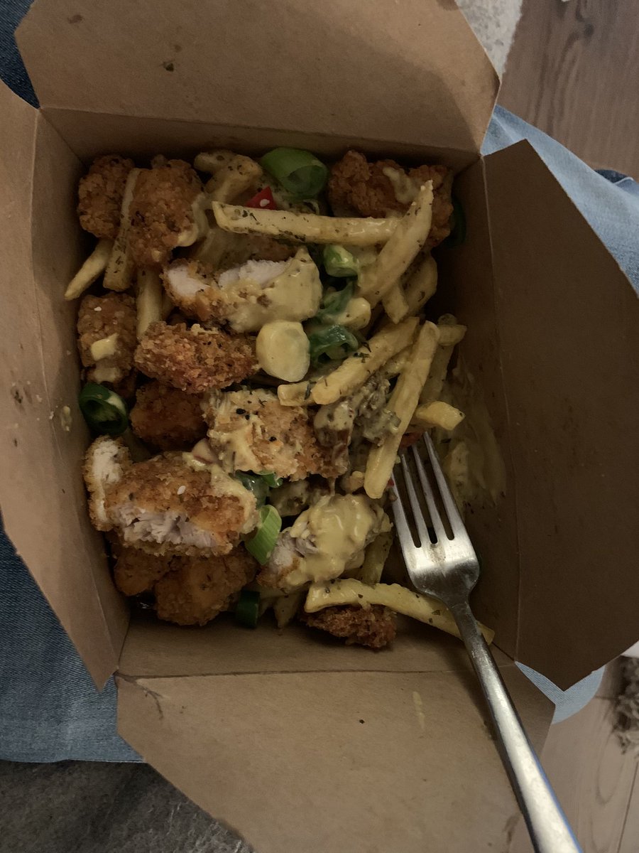 Damian roberts tweet media