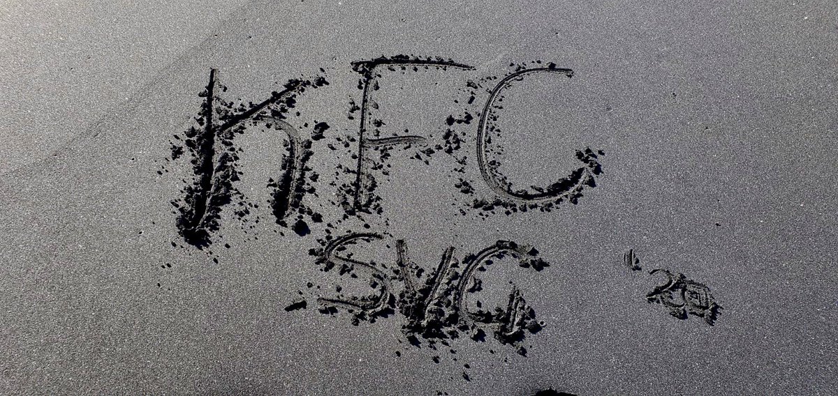 kfc_stvincent's tweet photo. Have a safe weekend! βοΈπ΄π
#KFCSVG #TeamKFCSVG #SVG #HolidayWeekend https://t.co/vrxVj4PV6q