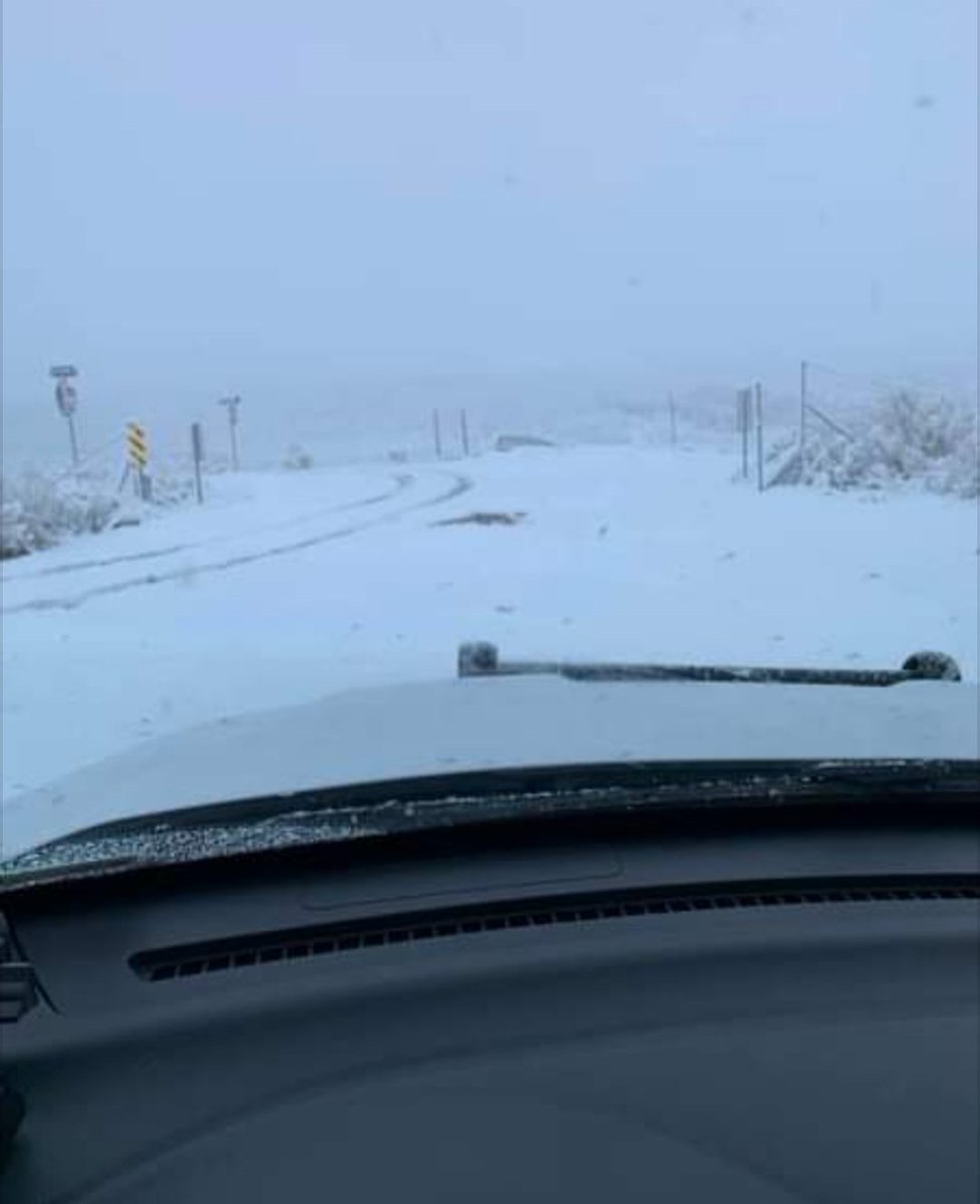 UTHighwayPatrol's tweet photo. ***Update in Southern Utah
Our Troopers from St. George to Fillmore have handled 60 crashes in the last 24 hous on I-15 and I-70. Please remember to take it slow and wear your seatbelts. https://t.co/d5DY7nw6tv