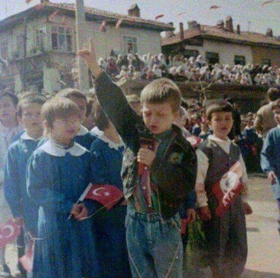 VARLIĞIM TÜRK VARLIĞINA ARMAĞAN OLSUN !