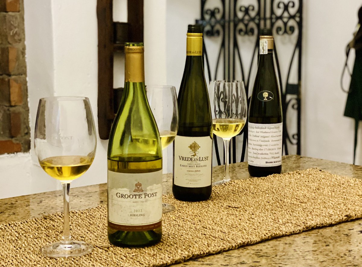 Today is #InternationalRieslingDay so needless to say, Riesling is on the cards. Enjoying older vintages that shows deeper flavours and aromas. Once again proving that white wine can age just as well.