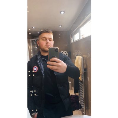 __samdavis's tweet photo. #NewProfilePic https://t.co/iIdOjIl1pi