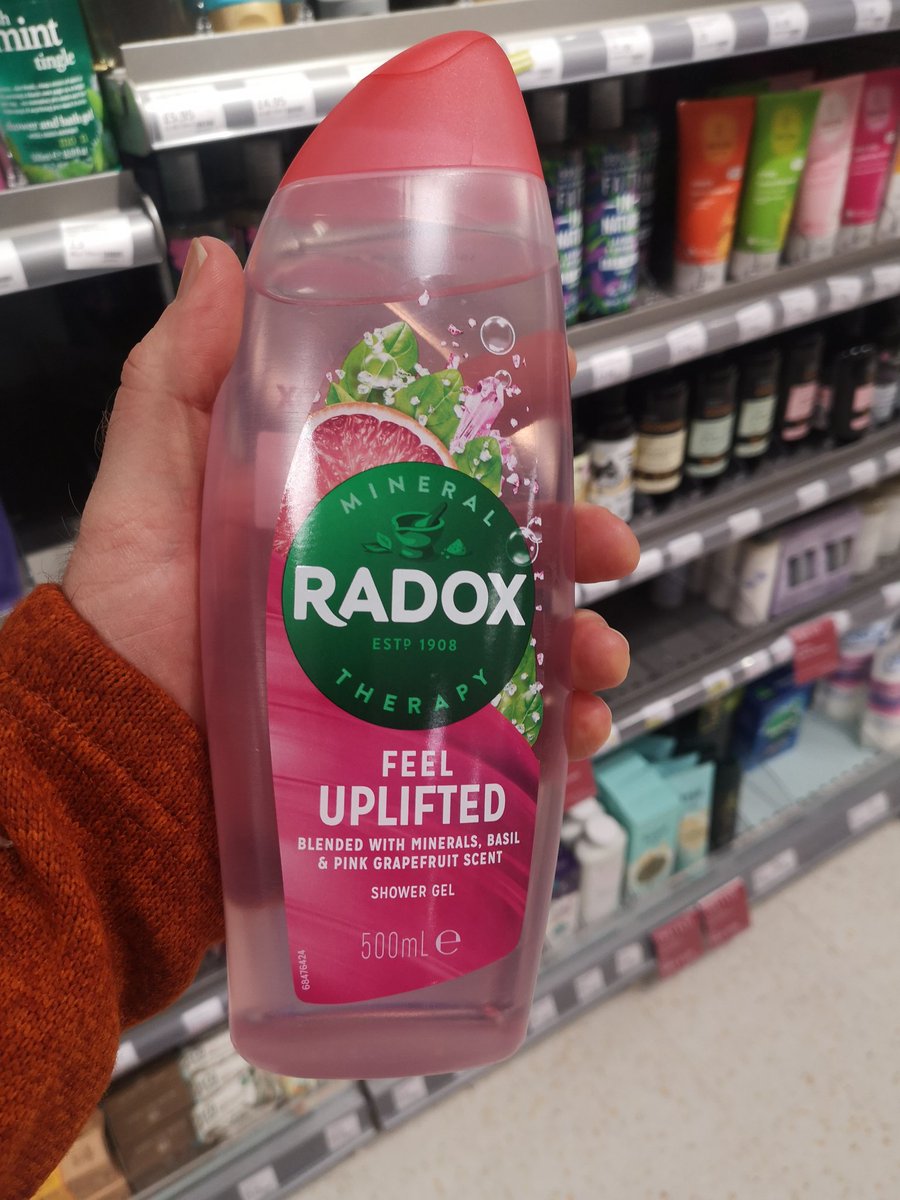 MrEFinch's tweet image. Question: am I manly enough to risk getting a pink bubble bath? I wouldn&apos;t want to compromise my masculinity but I would so like to feel uplifted.
#ItsAProblem #ManlyMan