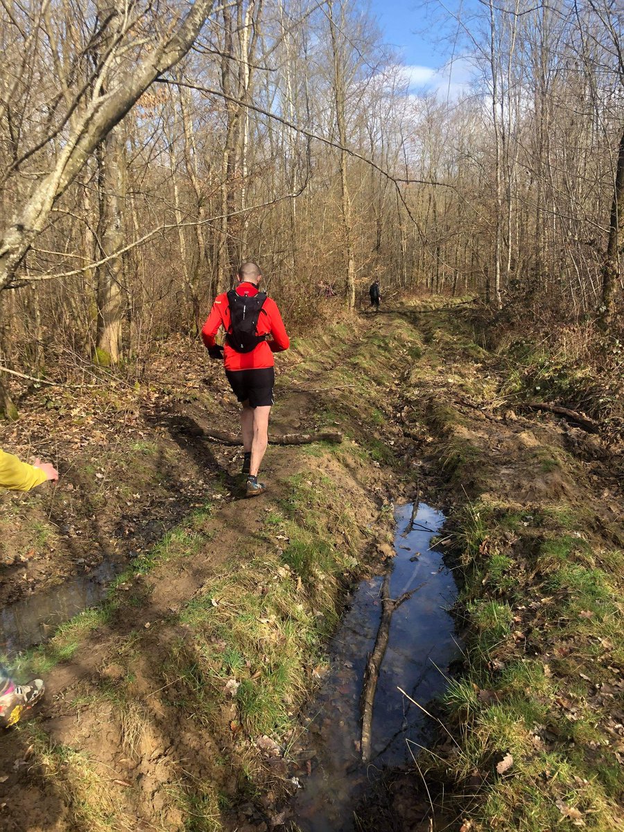 LoicTrail's tweet photo. L'Extrême Pic'Hard 2021, une course pas comme les autres... Difficile mais j'ai adoré !!! 🤪
Du vent, des côtes, des ronces, de la boue bref il manquait que la pluie 😂
#happyrunnersCTV #crepyenvalois https://t.co/3PgCGRFHNF