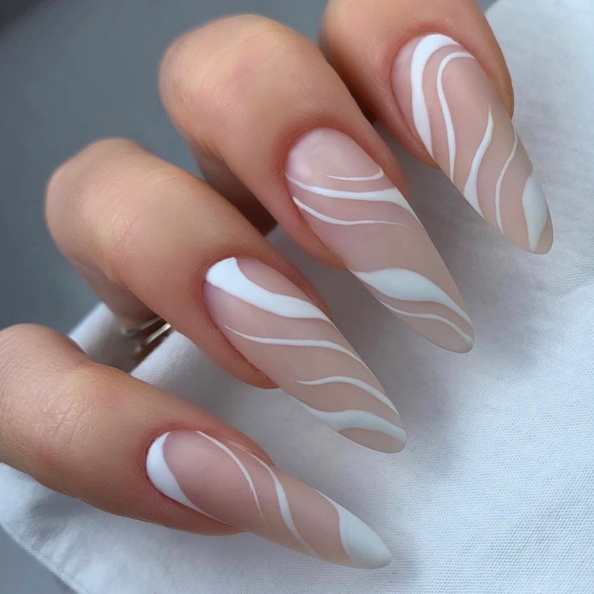 youngnailsinc's tweet photo. We would like to introduce you to our new obsession. Just some amazing nails 
💅 by: YN Mentor monikathen_yn_mentor 
Using: Mission Control Fizz https://t.co/yl31wYpwHy
