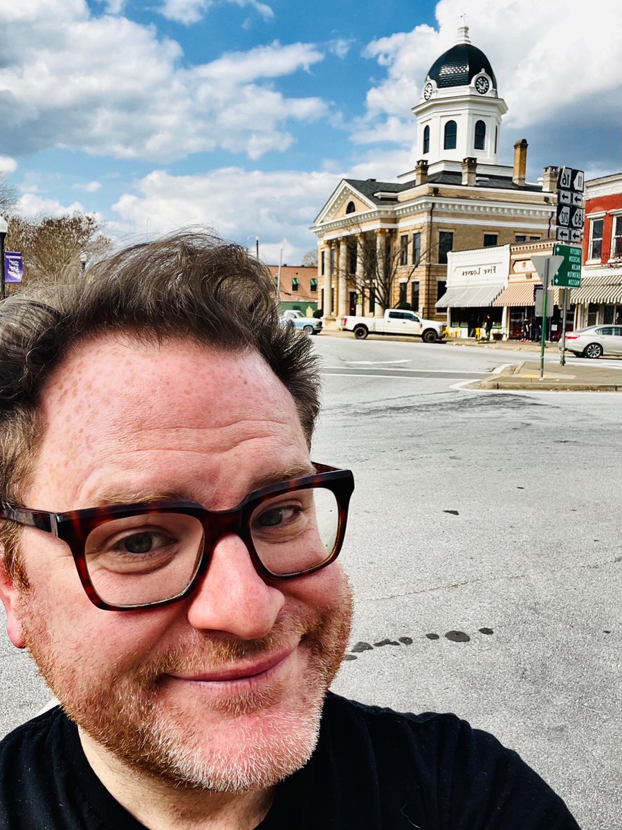 Moloknee's tweet photo. “My Cousin Vinny” was released on this day in 1992 so I’m spending the day in the town where they filmed it.
#mycousinvinny #joepesci #marisatomei #monticello #georgia #film #movie #cinema #instantgrits #twoyutes #FILMography https://t.co/wjDHvI4oje