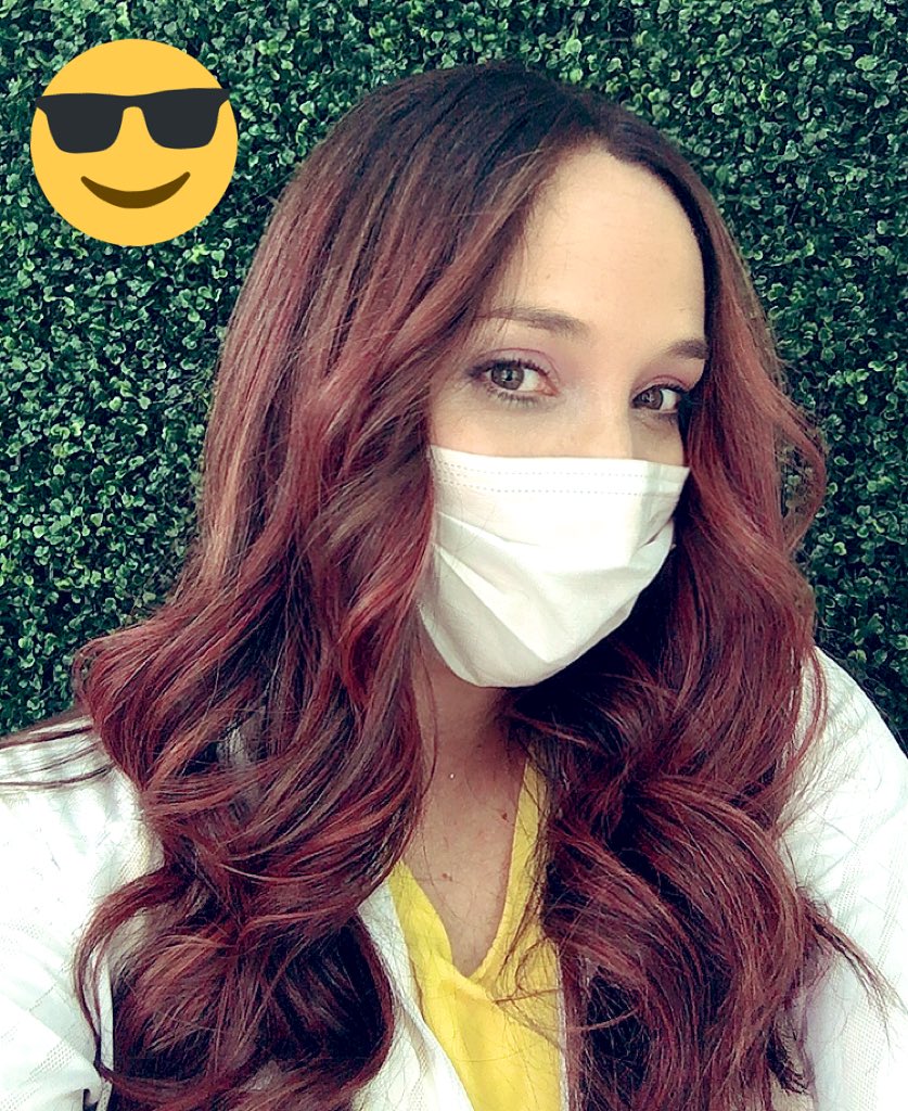 ¿Que plan para este día? Porfa #CuidemonosEntreTodos no olviden su #tapabocas #barbijo o cómo gusten llamarle 😬😷🤗 #BuenSabado para todes 💜