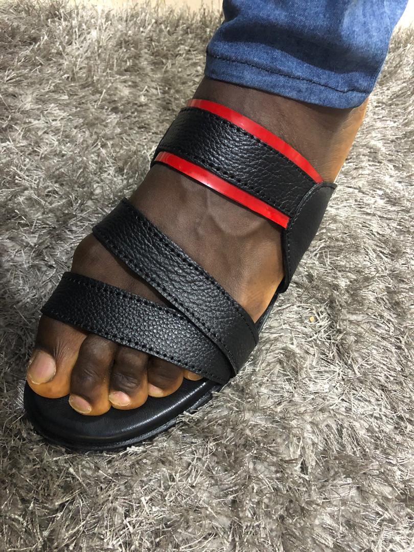 DreyLucent's tweet photo. Fresh out!
#legwalk 🧨 ❤️ https://t.co/UcAGfuJMWe
