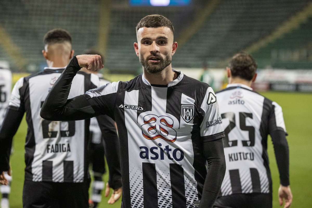 𝘓𝘦𝘵 '𝘦𝘮 𝘵𝘢𝘭𝘬... 🤷🏽‍♂️😉