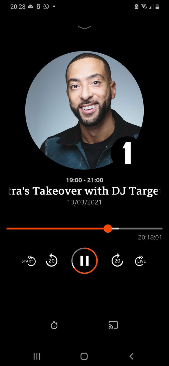 chandlerlou's tweet photo. Raising a glass to 1 year of working from home, health, blessings and surviving this #lockdownlifestyle 

Thanks @DJTarget for bringing the party to my living room 🥳

(My neighbours are hating me right now coz the bass is heavy and loud  for these tunes) 😄

#Lovemusic https://t.co/dSXFgmYypC