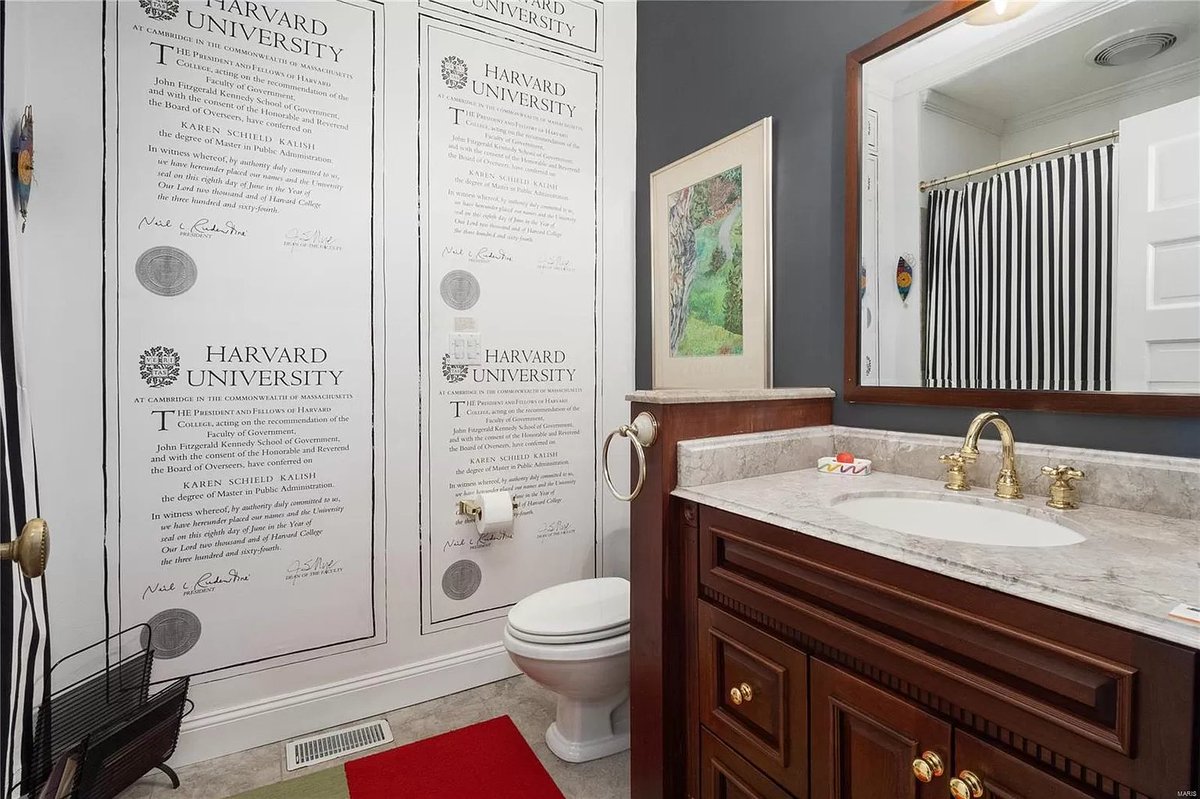 if i were selling a house for 1.6 mil i would probably take down the Harvard Diploma Bathroom Wallpaper before having the real estate photographer do their thing zillow.com/homedetails/22…
